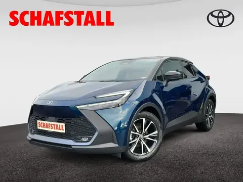 Used TOYOTA C-HR Petrol 2023 Ad Germany