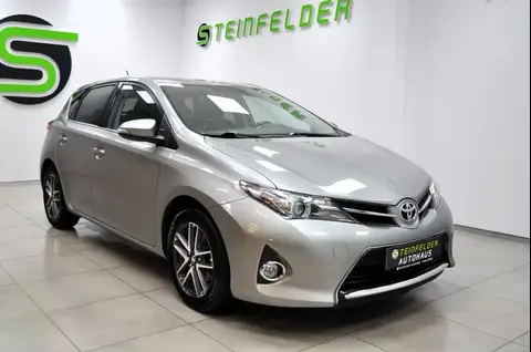 Used TOYOTA AURIS Petrol 2014 Ad Germany