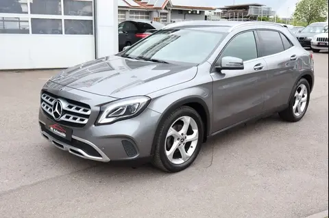 Used MERCEDES-BENZ CLASSE GLA Petrol 2019 Ad 