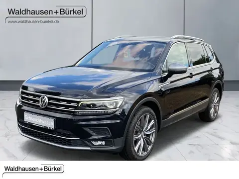 Used VOLKSWAGEN TIGUAN Petrol 2018 Ad 