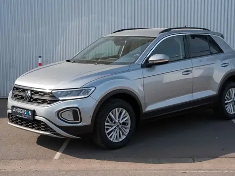 Used VOLKSWAGEN T-ROC Petrol 2022 Ad 