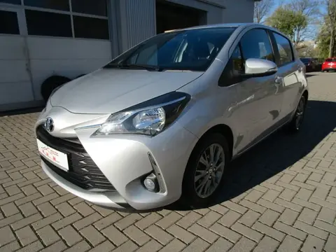 Annonce TOYOTA YARIS Essence 2019 d'occasion Allemagne