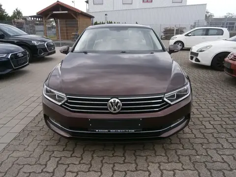 Used VOLKSWAGEN PASSAT Petrol 2017 Ad 