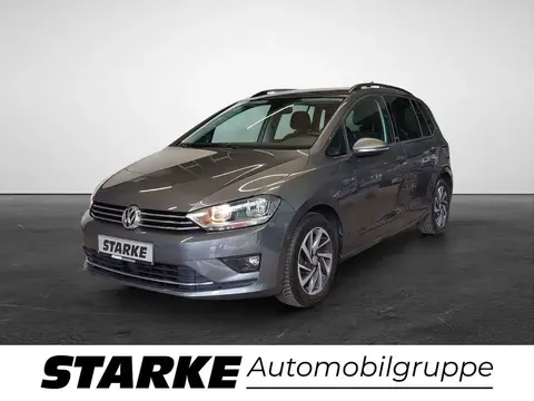 Used VOLKSWAGEN GOLF Petrol 2017 Ad 