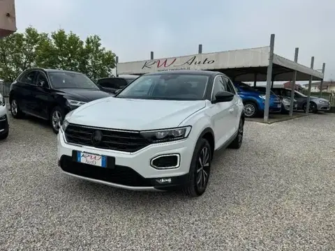 Used VOLKSWAGEN T-ROC Diesel 2018 Ad 