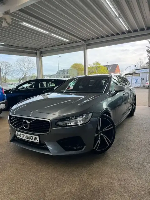 Used VOLVO V90 Diesel 2019 Ad Germany