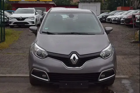 Used RENAULT CAPTUR Petrol 2015 Ad 