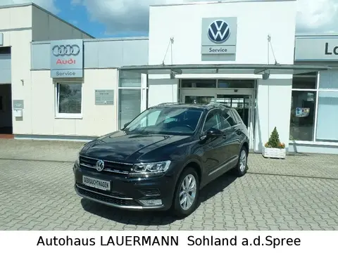 Used VOLKSWAGEN TIGUAN Petrol 2017 Ad 