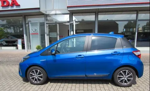 Used TOYOTA YARIS Hybrid 2019 Ad 