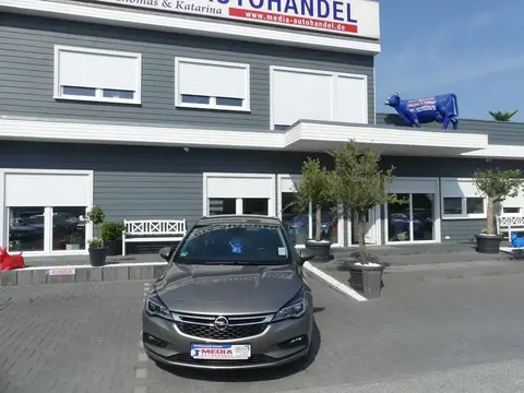 Used OPEL ASTRA Petrol 2016 Ad Germany