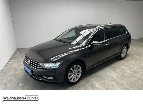 Used VOLKSWAGEN PASSAT Petrol 2020 Ad 