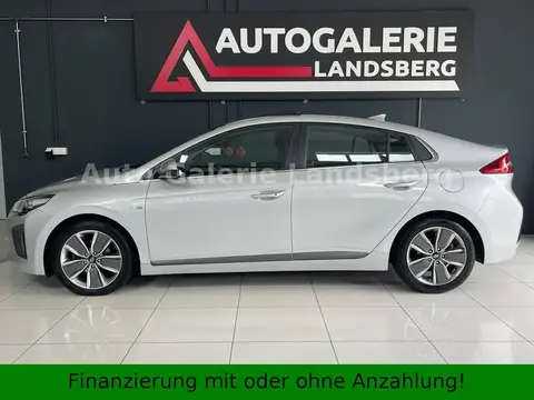 Used HYUNDAI IONIQ Hybrid 2018 Ad 