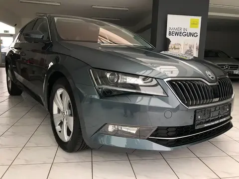 Annonce SKODA SUPERB Essence 2019 d'occasion Allemagne