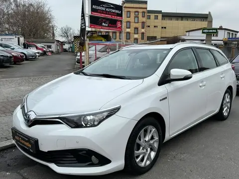 Used TOYOTA AURIS Hybrid 2018 Ad 