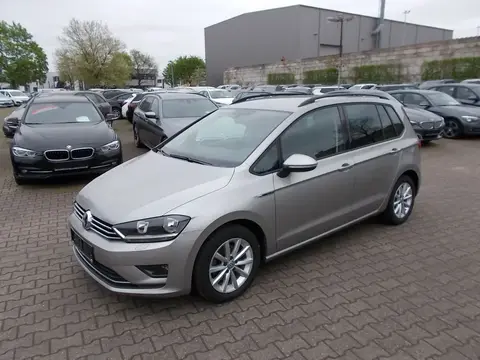 Used VOLKSWAGEN GOLF Petrol 2015 Ad 