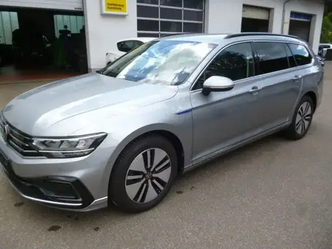 Used VOLKSWAGEN PASSAT Hybrid 2021 Ad 