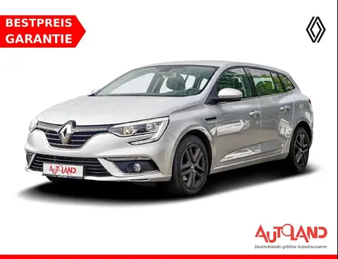 Used RENAULT MEGANE Petrol 2018 Ad 