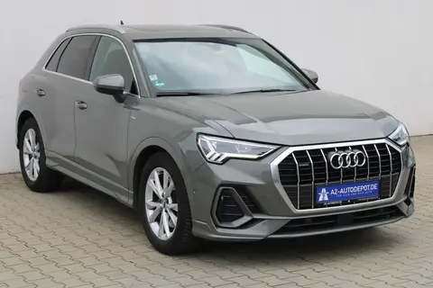 Annonce AUDI Q3 Essence 2019 d'occasion Allemagne