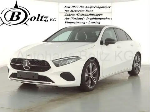 Used MERCEDES-BENZ CLASSE A Petrol 2023 Ad 