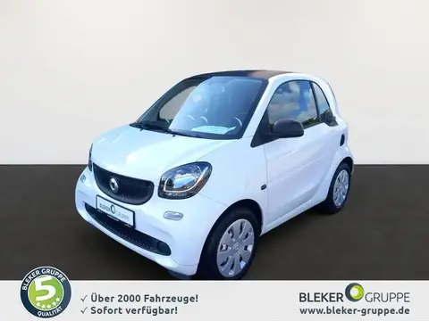 Annonce SMART FORTWO Essence 2017 d'occasion Allemagne