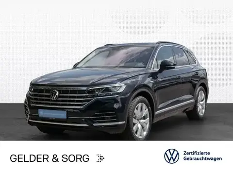 Used VOLKSWAGEN TOUAREG Petrol 2022 Ad 