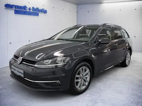 Used VOLKSWAGEN GOLF Petrol 2018 Ad 