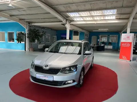 Annonce SKODA FABIA Essence 2018 d'occasion 