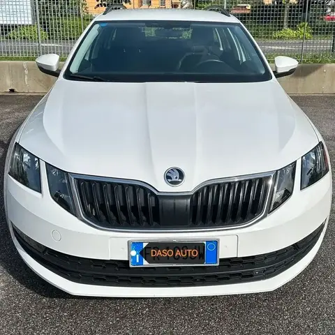 Used SKODA OCTAVIA Diesel 2018 Ad 