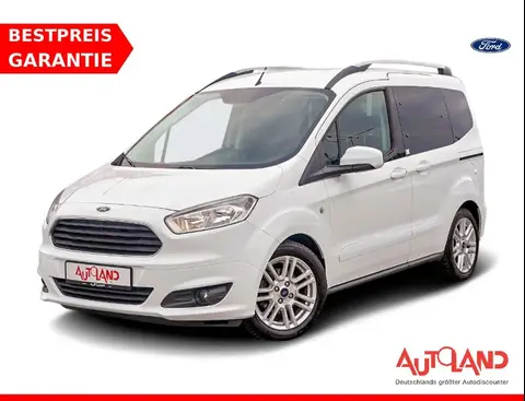 Used FORD TOURNEO Petrol 2018 Ad Germany