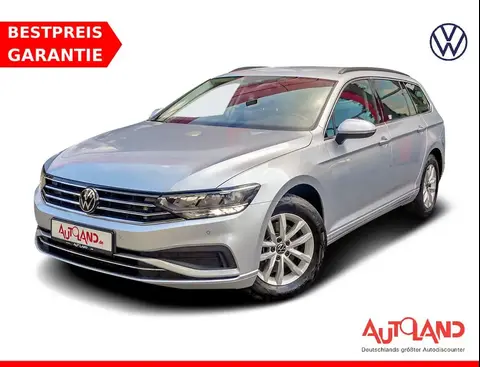 Annonce VOLKSWAGEN PASSAT Essence 2022 d'occasion 