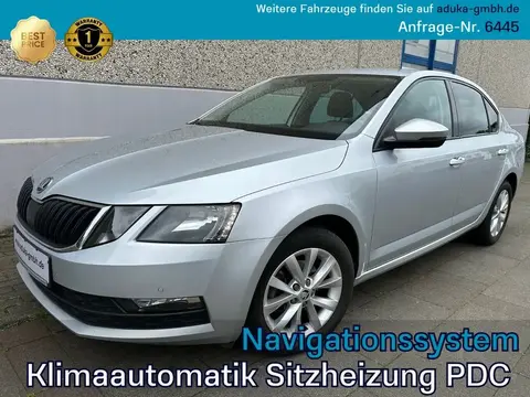 Used SKODA OCTAVIA Petrol 2019 Ad 