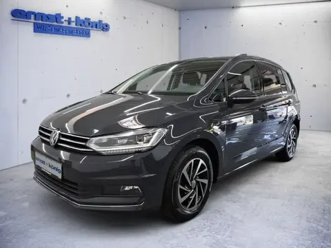 Used VOLKSWAGEN TOURAN Petrol 2019 Ad Germany