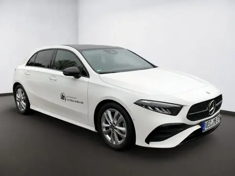 Used MERCEDES-BENZ CLASSE A Petrol 2023 Ad 