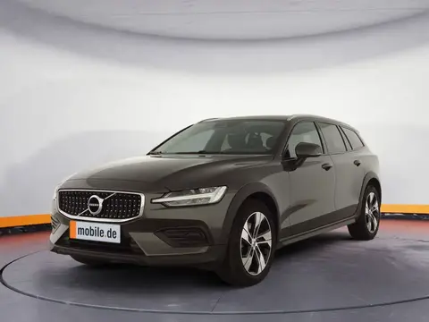 Used VOLVO V60 Diesel 2022 Ad 