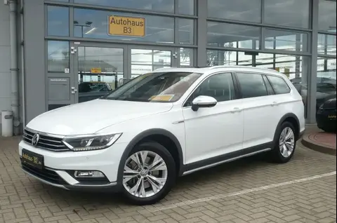 Used VOLKSWAGEN PASSAT Petrol 2019 Ad 