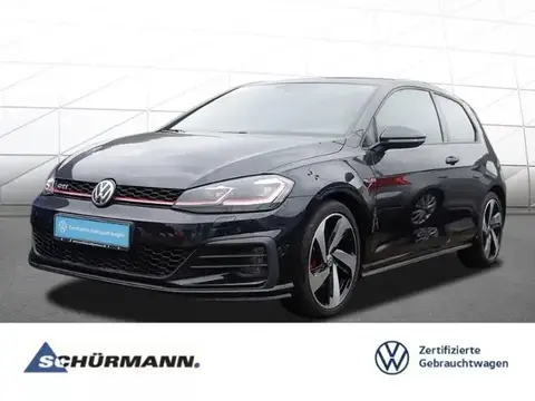 Used VOLKSWAGEN GOLF Petrol 2017 Ad 