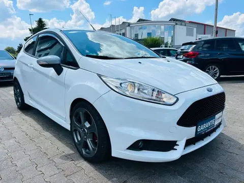 Used FORD FIESTA Petrol 2015 Ad 