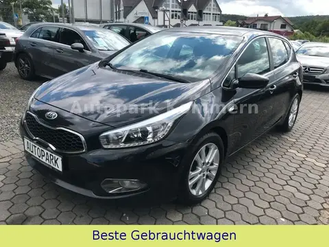 Used KIA CEED Petrol 2015 Ad 