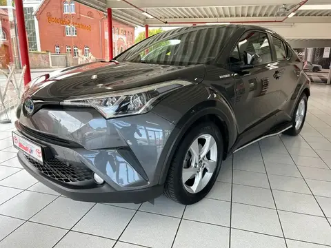 Used TOYOTA C-HR Hybrid 2019 Ad 