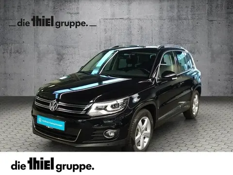 Used VOLKSWAGEN TIGUAN Petrol 2015 Ad Germany