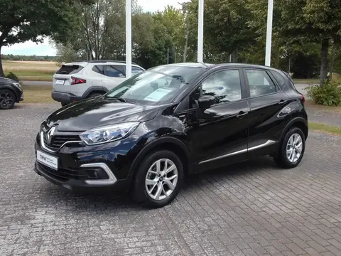 Used RENAULT CAPTUR Petrol 2019 Ad 