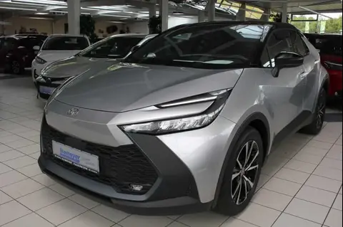 Used TOYOTA C-HR Hybrid 2024 Ad 