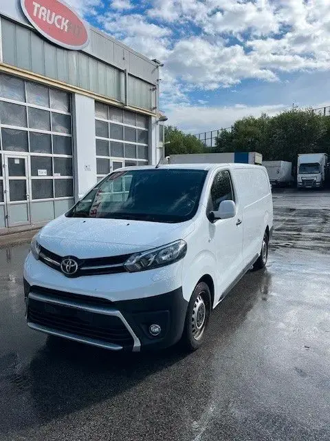 Used TOYOTA PROACE Diesel 2017 Ad 