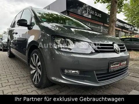 Used VOLKSWAGEN SHARAN Petrol 2022 Ad Germany