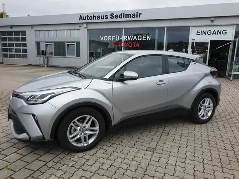 Used TOYOTA C-HR Hybrid 2023 Ad 