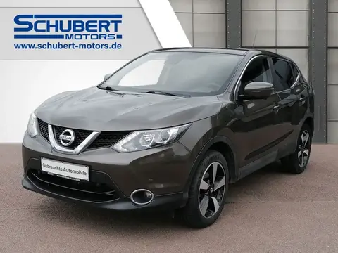 Used NISSAN QASHQAI Petrol 2016 Ad Germany