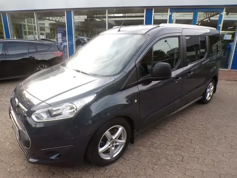 Used FORD GRAND TOURNEO Petrol 2015 Ad 