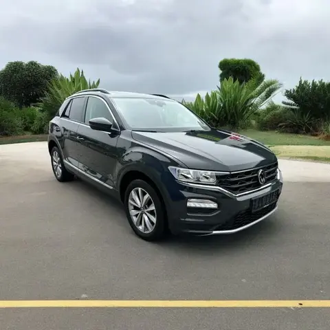 Used VOLKSWAGEN T-ROC Diesel 2022 Ad 