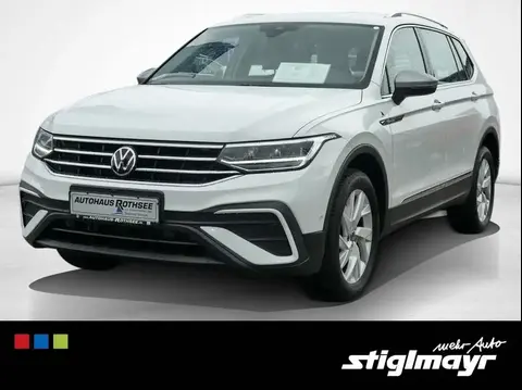 Used VOLKSWAGEN TIGUAN Petrol 2022 Ad 