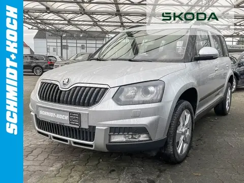 Used SKODA YETI Petrol 2016 Ad 